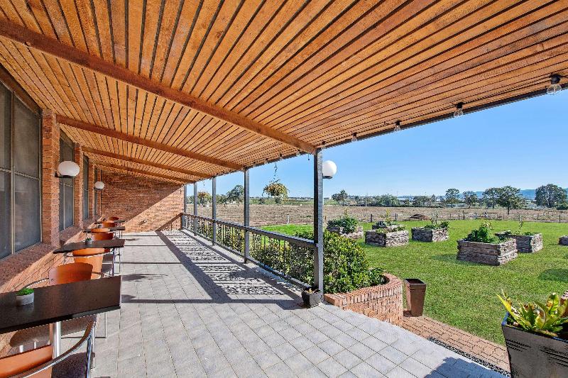 בית מלון כפרי Econo Lodge Savannah Park Tamworth