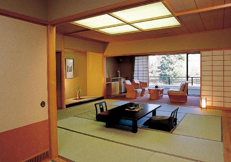 Отель Hananomaru