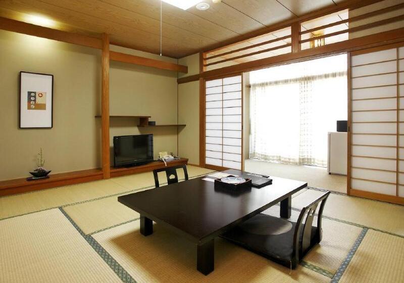 Отель Hananomaru