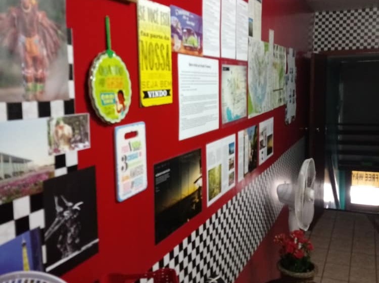 בית מלון כפרי Hostel Freeway