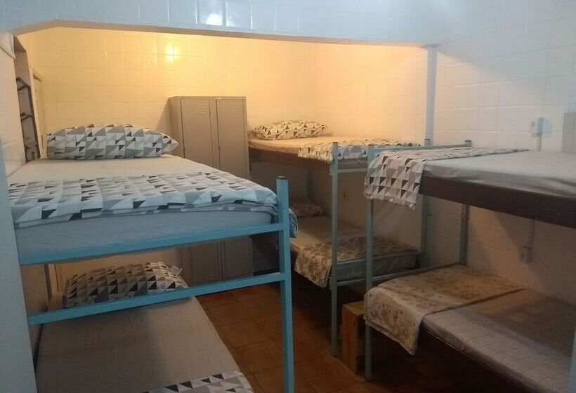 בית מלון כפרי Hostel Freeway