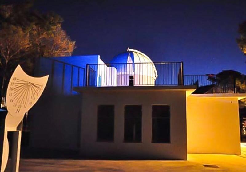 Nohotel Premium Americana