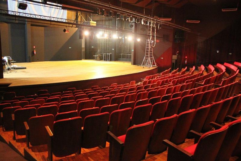 Nohotel Premium Americana