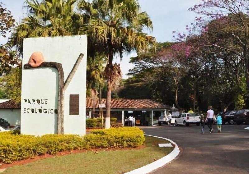 Nohotel Premium Americana