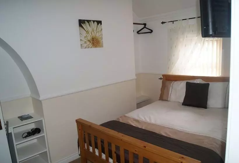 Phoenix B&b
