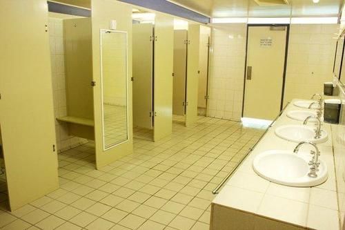 Alex Beach Cabins And Tourist Park