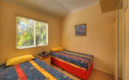 Alex Beach Cabins And Tourist Park