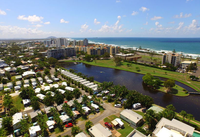 Alex Beach Cabins And Tourist Park
