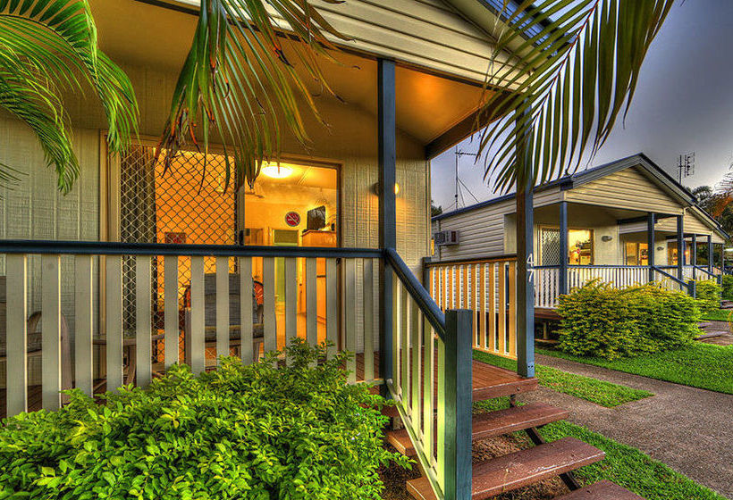 Alex Beach Cabins And Tourist Park