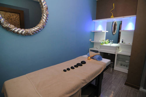 בית מלון כפרי Wyndham Afyonkarahisar Thermal & Spa