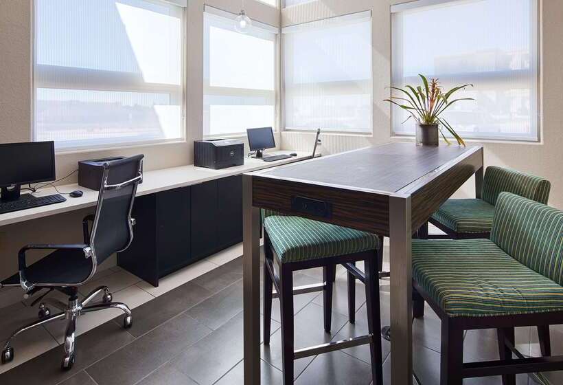 فندق Best Western Plus Pflugerville Inn & Suites