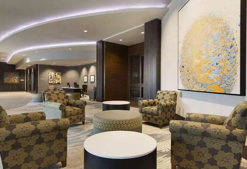 ホテル Embassy Suites By Hilton Greenville Downtown Riverplace