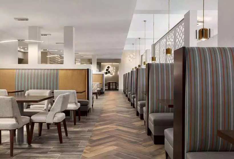 ホテル Embassy Suites By Hilton Mcallen Convention Center