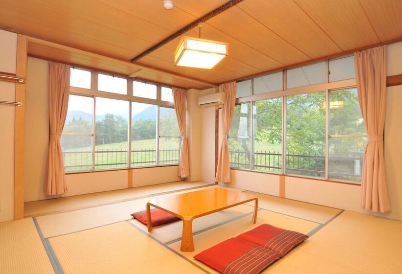 Hotel Hakuba Tsugaike Ski Slope Side Espoir Misawa