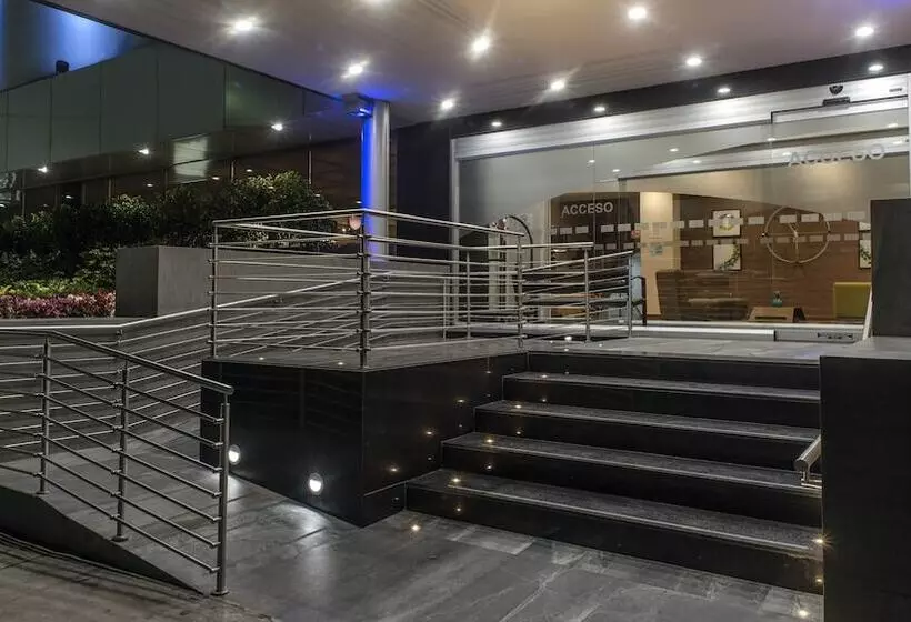 ホテル Holiday Inn Express Mexico Toreo, An Ihg
