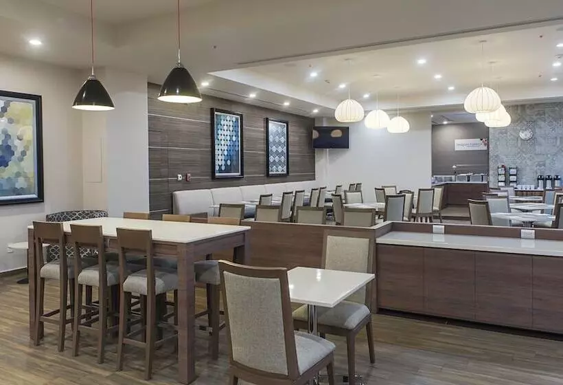 ホテル Holiday Inn Express Mexico Toreo, An Ihg