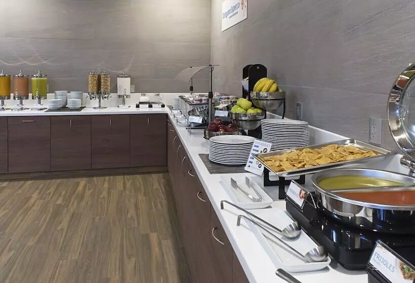 ホテル Holiday Inn Express Mexico Toreo, An Ihg