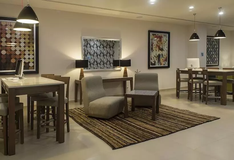 ホテル Holiday Inn Express Mexico Toreo, An Ihg