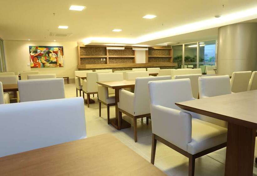 Ramada By Wyndham Macae Hotel & Suites