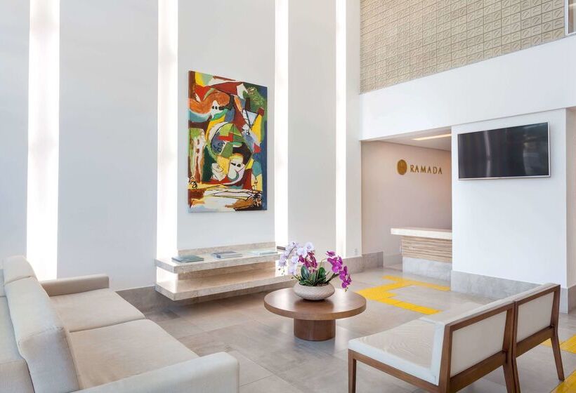 Ramada By Wyndham Macae Hotel & Suites