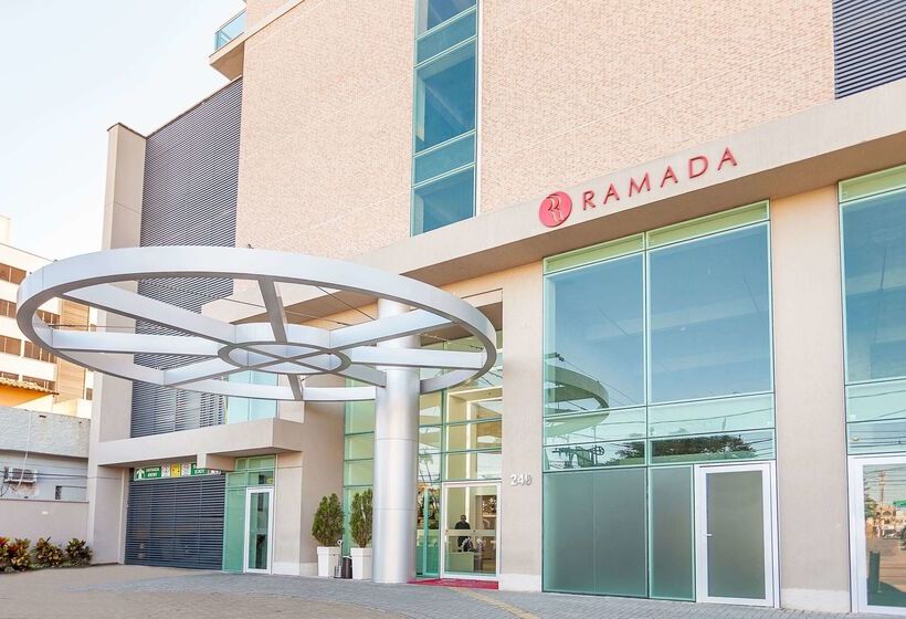 Ramada By Wyndham Macae Hotel & Suites