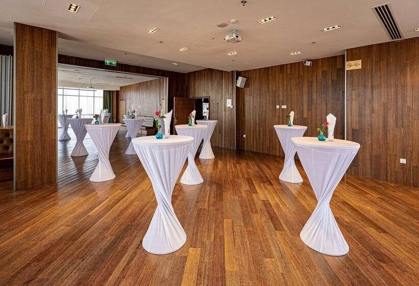 Hotel Ramada Addis, Addis Ababa