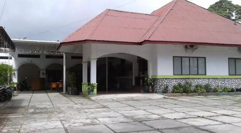 ホテル Ranah Bundo Syariah