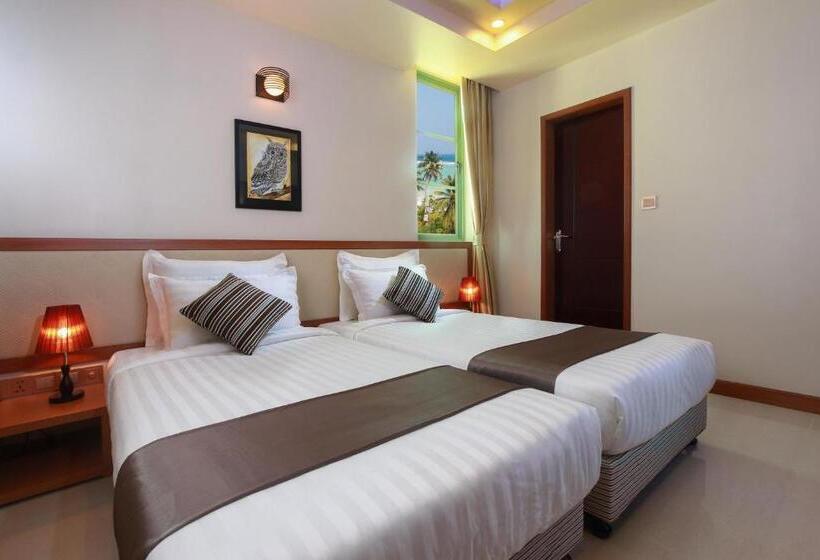 هتل Season At Hulhumale