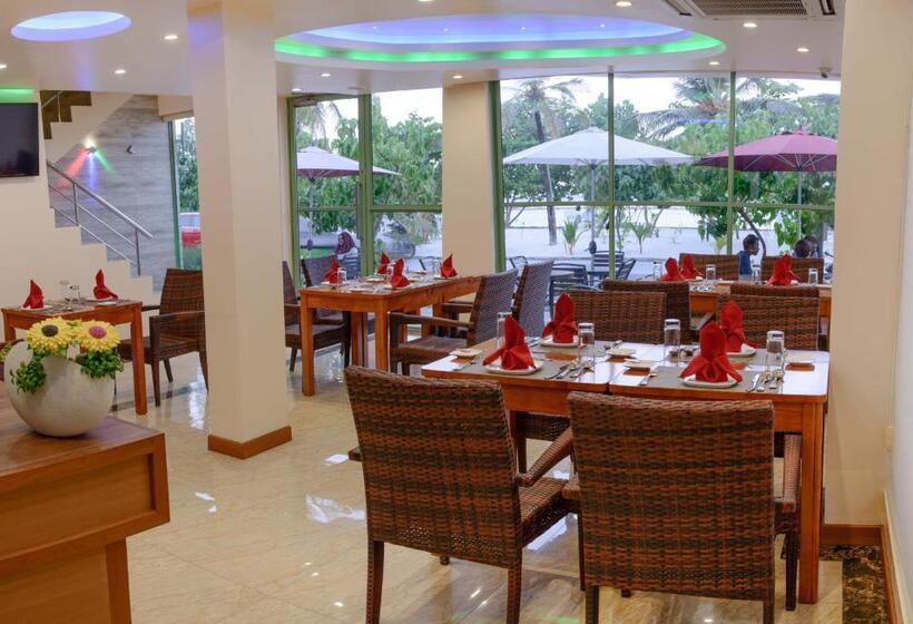 هتل Season At Hulhumale