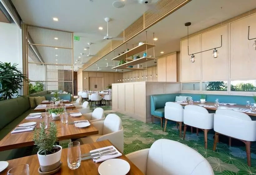 ホテル The Ritzcarlton Residences, Waikiki Beach