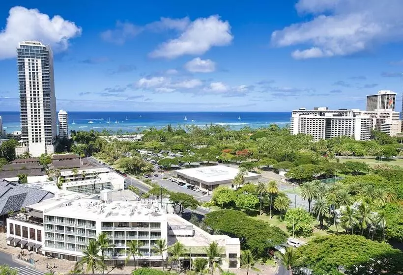 ホテル The Ritzcarlton Residences, Waikiki Beach