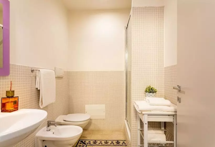 پانسیون Marlin Rooms