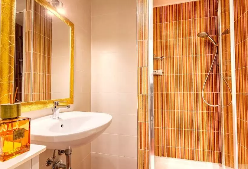 پانسیون Marlin Rooms