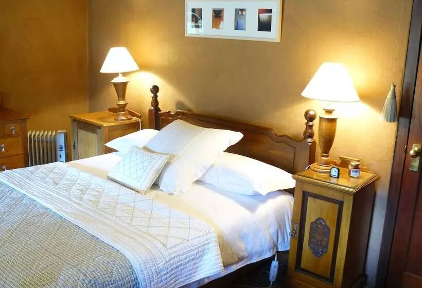 Majatalo Wildwood Guesthouse