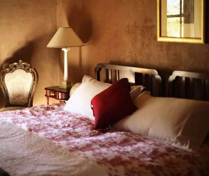 Majatalo Wildwood Guesthouse
