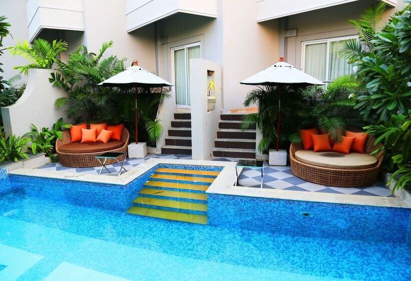 Pramod Convention & Beach Resort