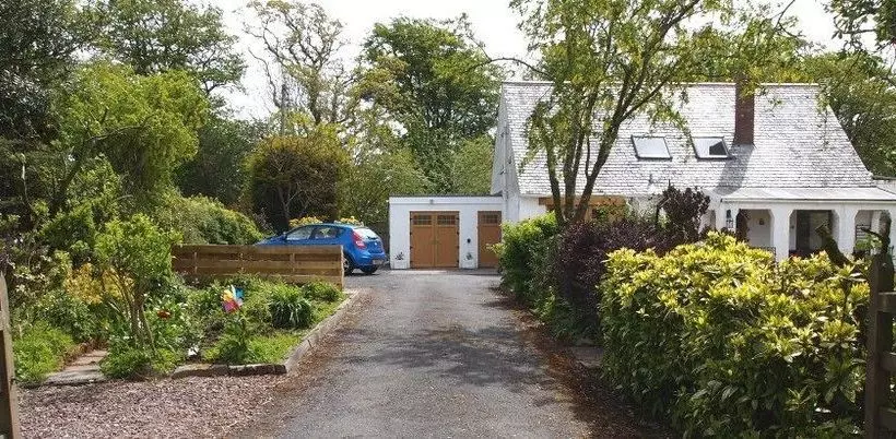 Razani Bed & Breakfast