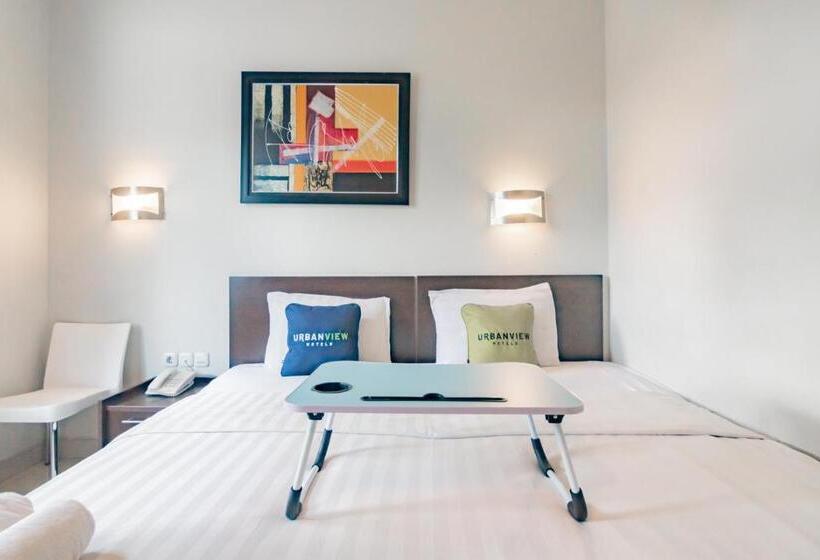 Urbanview Hotel Grand Malabar Bandung