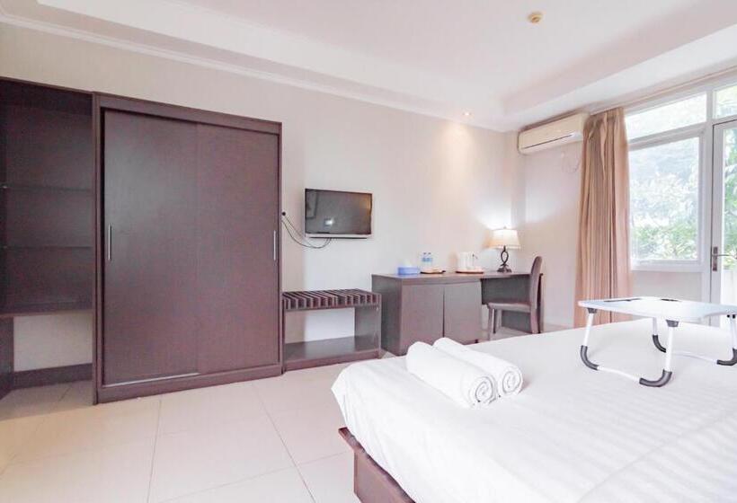 Urbanview Hotel Grand Malabar Bandung