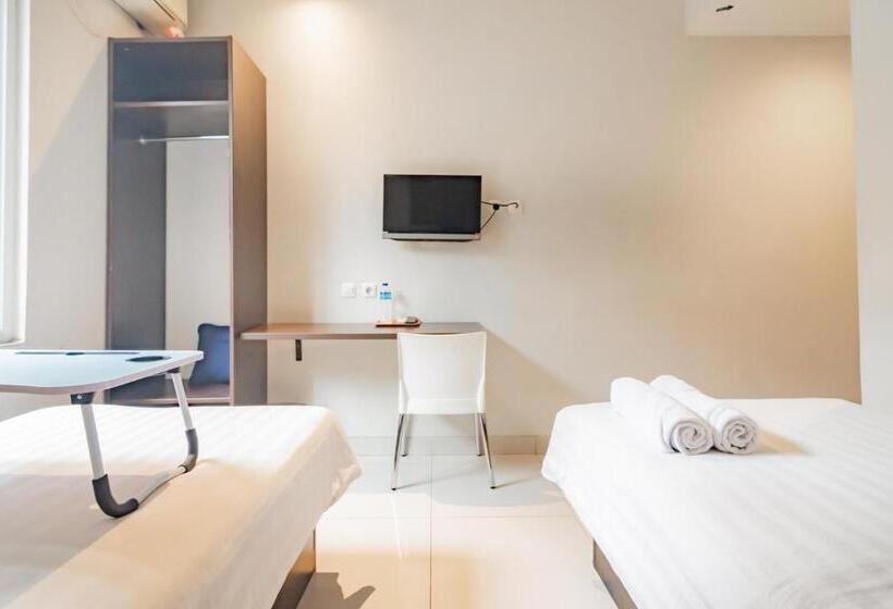 Urbanview Hotel Grand Malabar Bandung