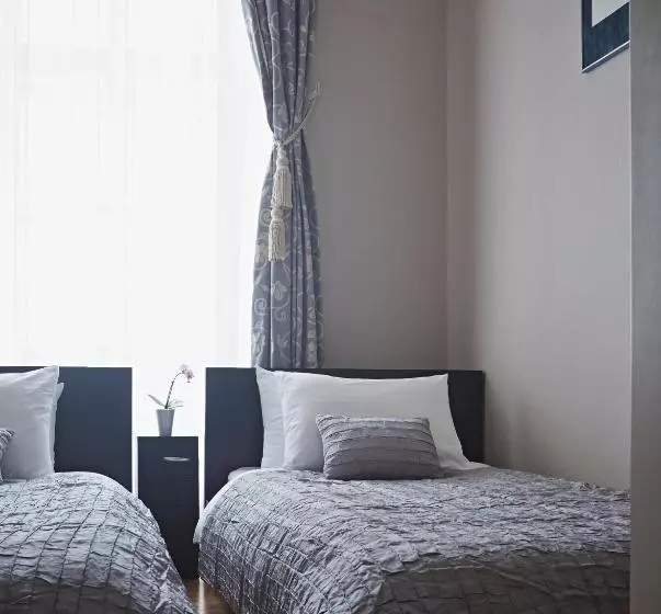 Apartments Almandine