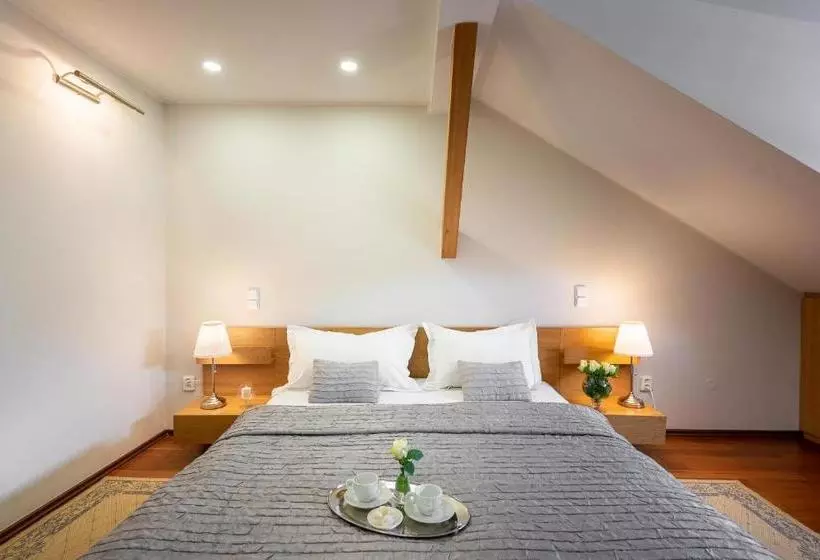 Apartments Almandine