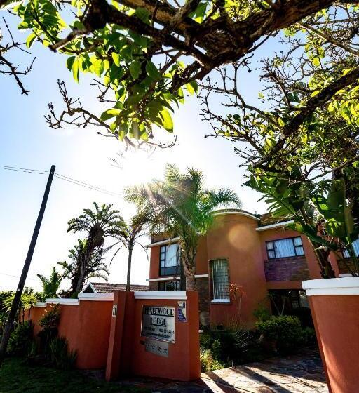 ベッドアンドブレックファースト Harewood Lodge