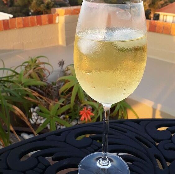 ベッドアンドブレックファースト Harewood Lodge