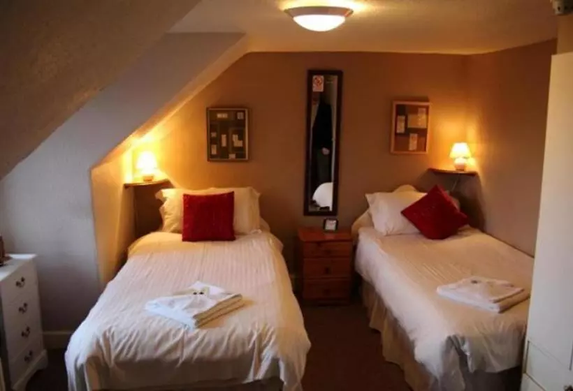 Aamiaismajoitus (B&B) Highland House Callander
