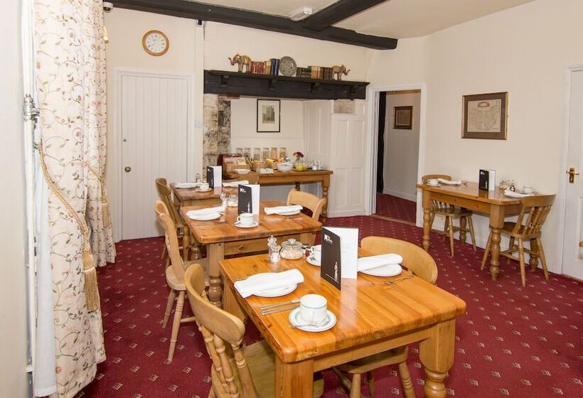 ベッドアンドブレックファースト The Abbey Hotel & Apartments