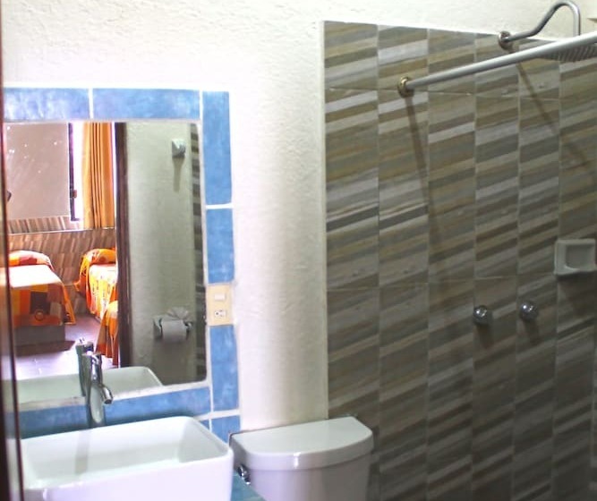 فندق Arrecife Huatulco Plus