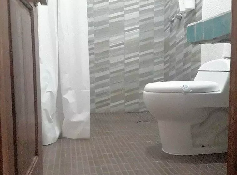ホテル Arrecife Huatulco Plus