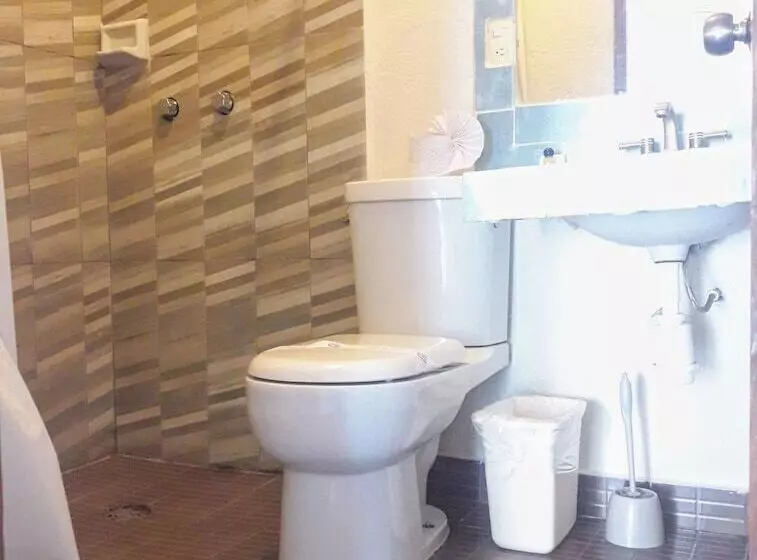 ホテル Arrecife Huatulco Plus