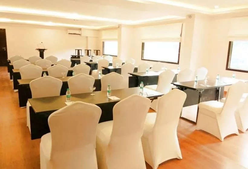 Hotel Mango S Manipal